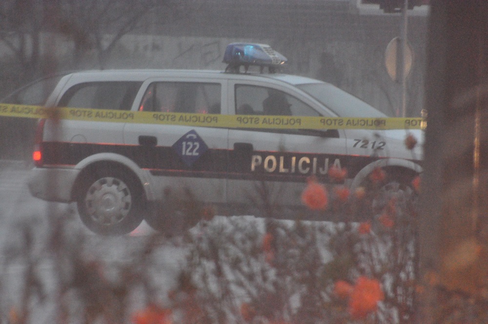 Policija