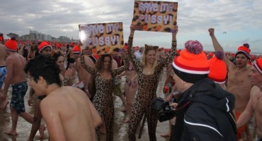 Scheveningen: Tradicionalno novogodišnje kupanje oborilo sve rekorde