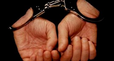 Uhićen zbog prikupljanja golotinje na Facebooku