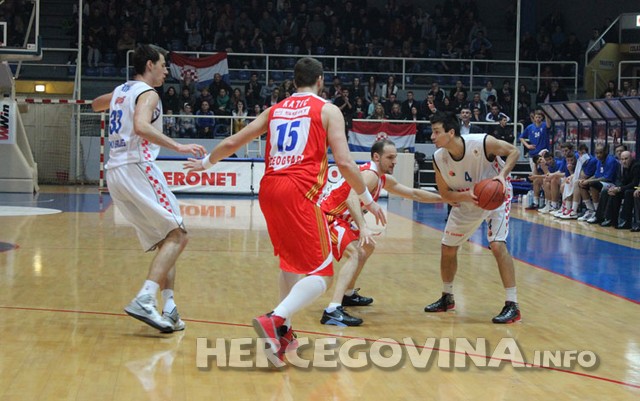 Široki pružio odličan otpor favoriziranoj Crvenoj zvezdi u Beogradu 73:66