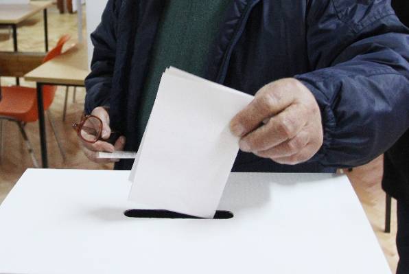Narod bira, a stranci sastavljaju vlast u BiH. Trebaju li uopće izbori!?