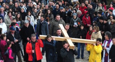 križni put, Hum, veliki petak, hodočašće, hodočašće Hrvata