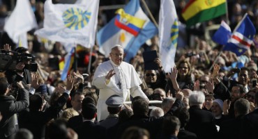 Papa Franjo izrazio zadovoljstvo zaštitom vrednote braka u Hrvatskoj