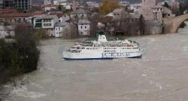 Mostar: Trajektni promet u gradu na Neretvi je u kolapsu