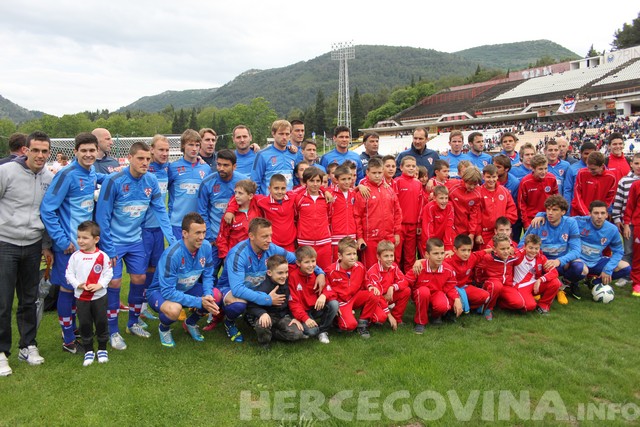 Vatreni u Mostaru