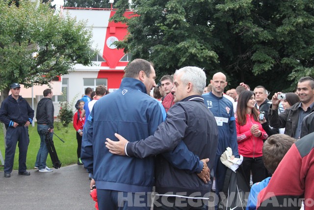 Vatreni u Mostaru