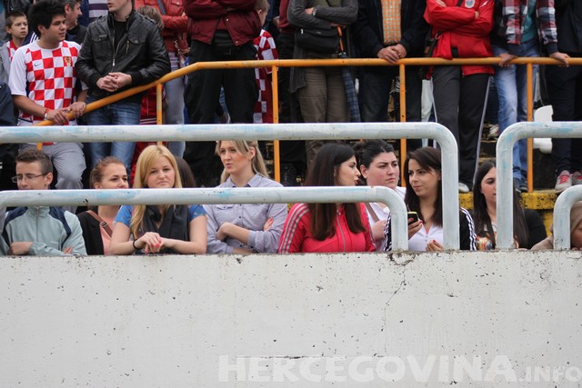 Vatreni u Mostaru