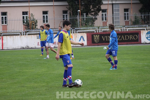 Vatreni u Mostaru