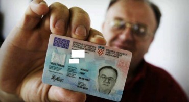 U prva dva dana za nove hrvatske osobne iskaznice zahtjeve predaju i bh Hrvati