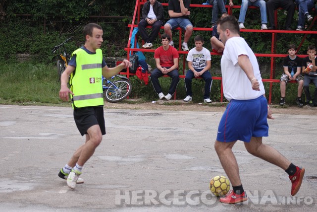 Turnir: "Volim te bola"