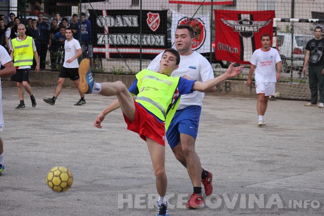 Turnir: "Volim te bola"