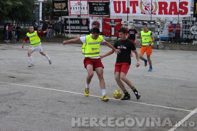 Turnir: "Volim te bola"