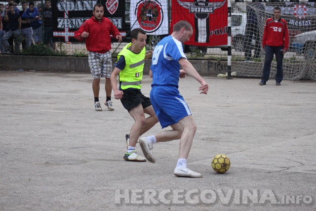 Turnir: "Volim te bola"