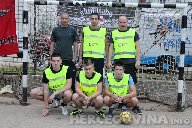 Turnir: "Volim te bola"