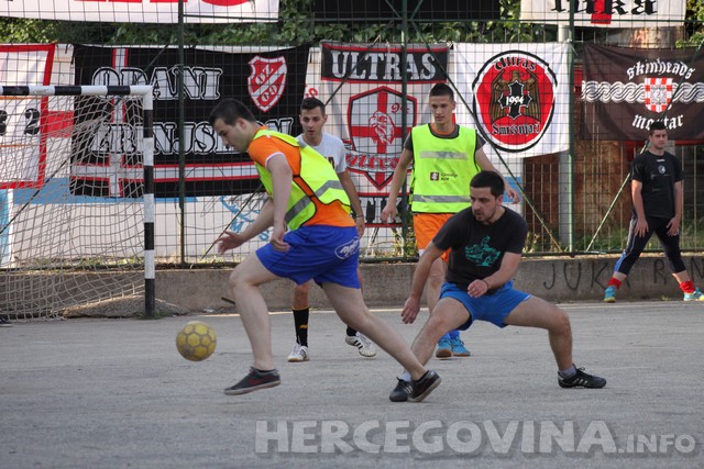 Turnir: "Volim te bola"