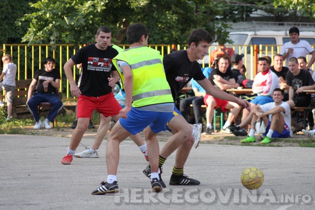 Turnir: "Volim te bola"
