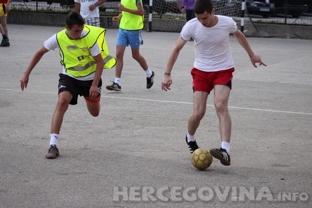 Turnir: "Volim te bola"
