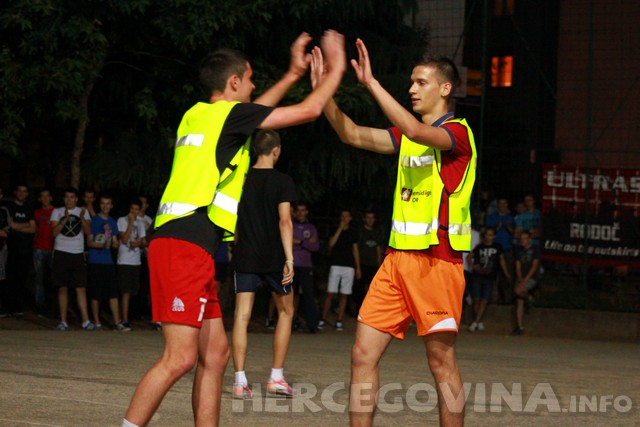 Turnir: "Volim te bola"