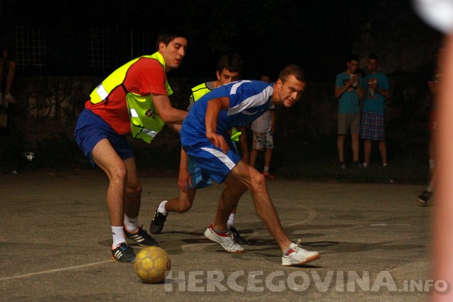 Turnir: "Volim te bola"