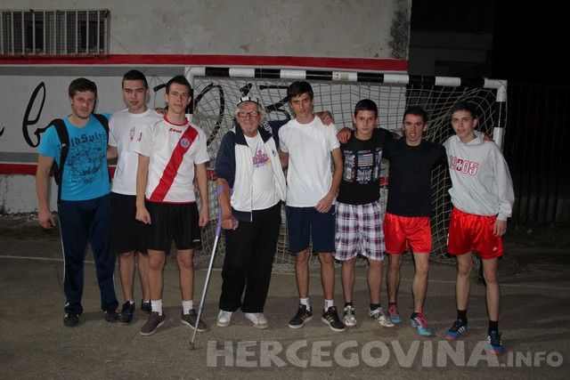 Turnir: "Volim te bola"