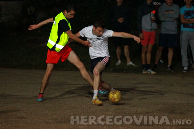 Turnir: "Volim te bola"