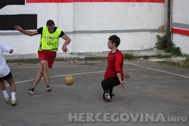 Turnir: "Volim te bola"