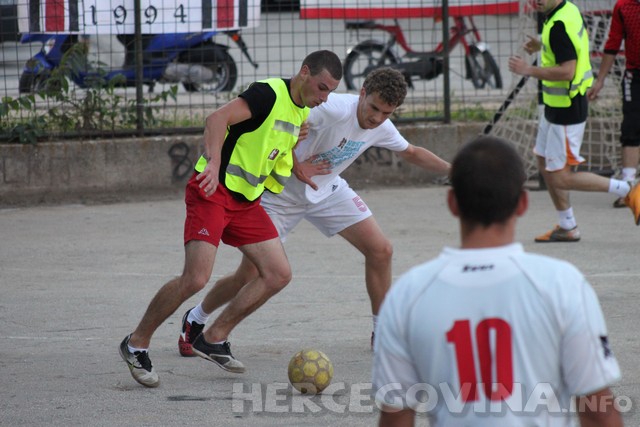 Turnir: "Volim te bola"