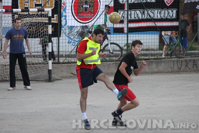 Turnir: "Volim te bola"