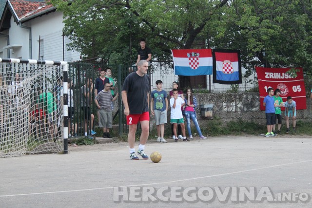 Turnir: "Volim te bola"