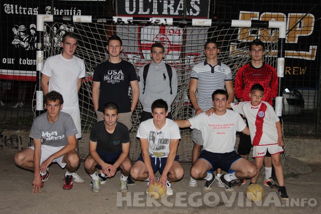 Turnir: "Volim te bola"