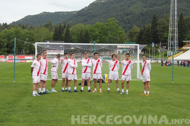 Vatreni u Mostaru