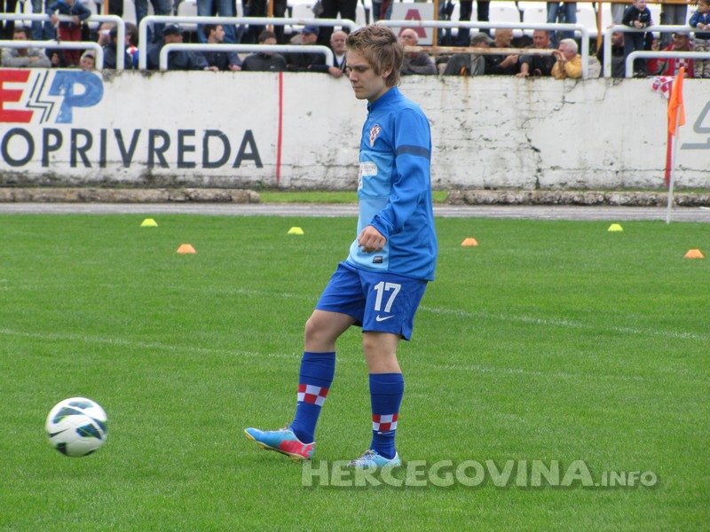 Vatreni u Mostaru