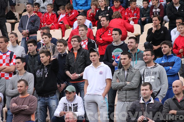 Vatreni u Mostaru