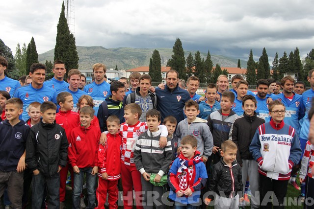 Vatreni u Mostaru