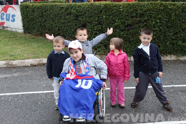Vatreni u Mostaru