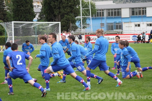 Vatreni u Mostaru