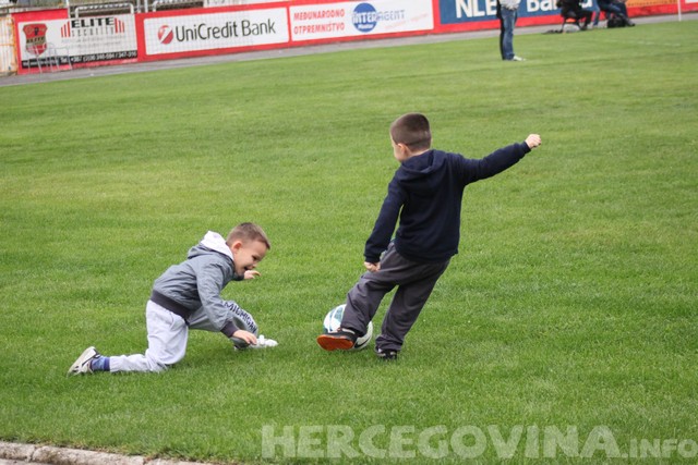 Vatreni u Mostaru