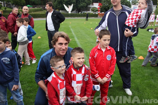 Vatreni u Mostaru