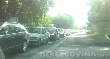 stanje na cestama, stanje na cestama, Doljani, GP Doljani, stanje na cestama, stanje na putevima, Doljani, GP Doljani, GP Doljani, GP Doljani, promet, prometna gužva, granični prijelazi, Hrvatska, more, granica, gužve
