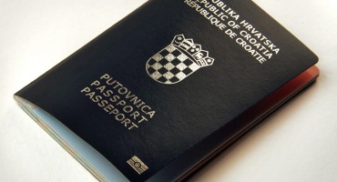 Hrvati od danas dobivaju e-putovnice: nema više čekanja na šalteru