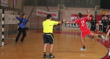HMRK Zrinjski-RK Gradačac 37:25