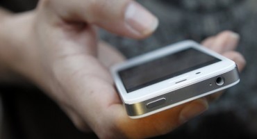 I to je BiH: Tko je sve dobio iPhone kupljene iz proračuna?