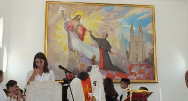 Gornji Proboj, Alojzije Stepinac, proglašen blaženim, fra Željko Grubišić, kamenoklesar Ivan Luburić Ković, župnik Vitine