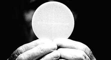 Marthe Robin živjela je pedeset tri godine bez hrane samo se pričešćujući dvaput tjedno 