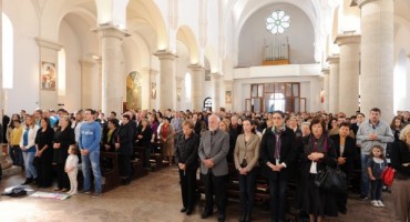 Široki Brijeg:  VIII. simpozij nazivom Stopama pobijenih