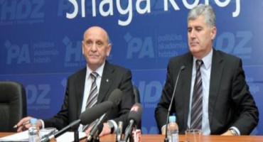 SDA i HDZ BiH dogovorili podjelu Mostara i Travnika na općine