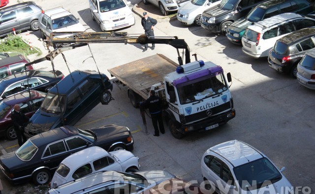 Mostar, pauk, parking