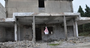 Čitluk: Ploče s upozorenjem 'Opasnost od rušenja' na meti vandala