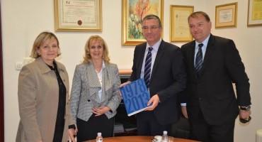 Ljerka Ostojić, Sveučilište Mostar, Zlatko Ževrnja