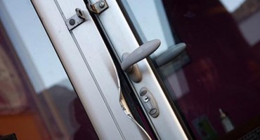 provala, kafić, šumba